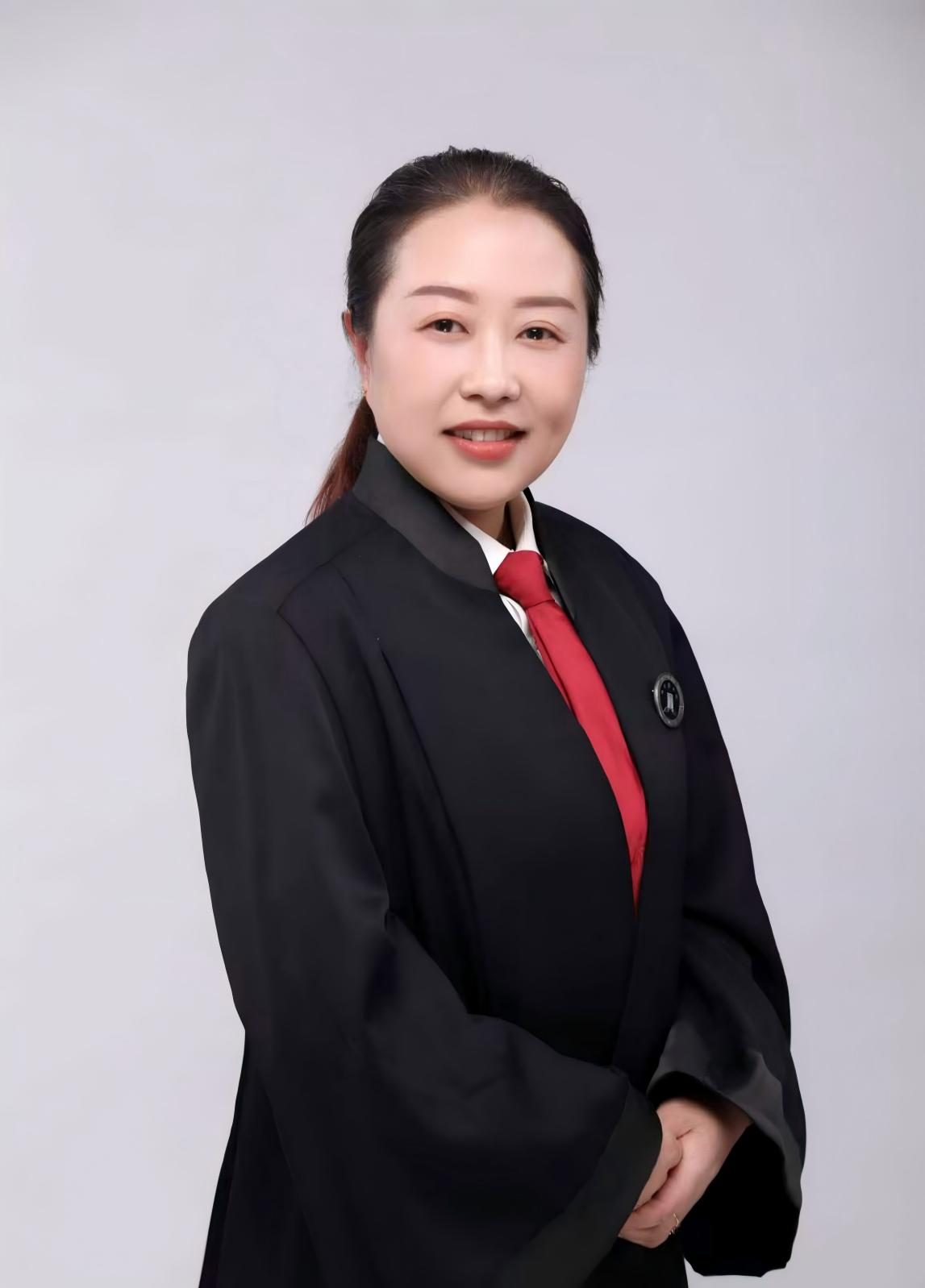 张霞律师